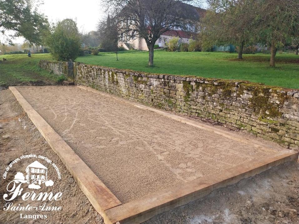 Domaine Ferme Sainte Anne Hotel Langres Exterior photo